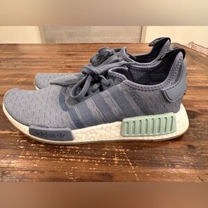 Adidas women’s blue sneakers sz 8.5